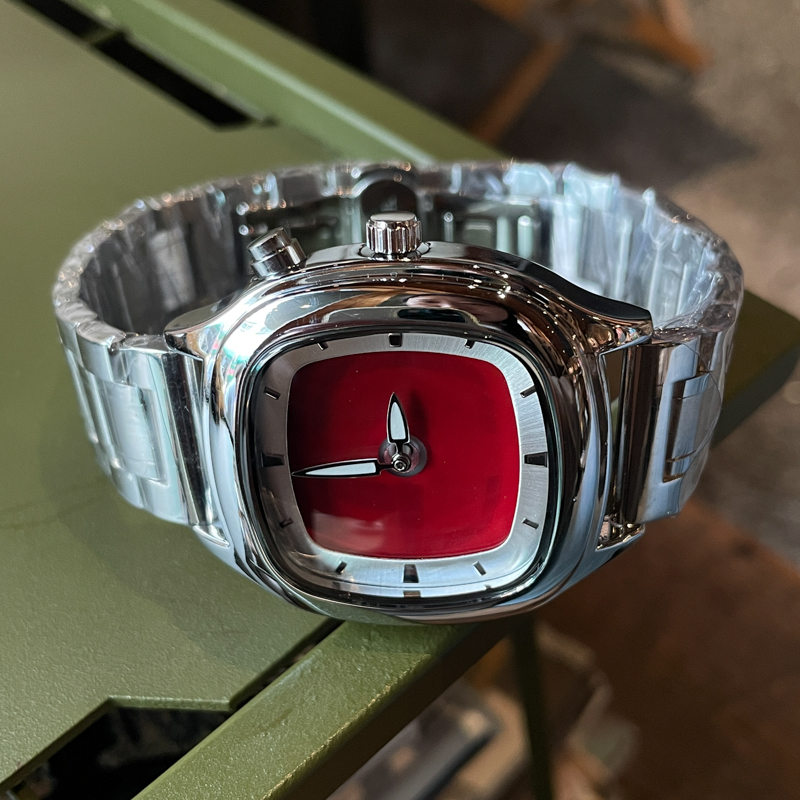 CILOA vierkant heren quartzhor - Luxury Watch Unique recensie en prijs
